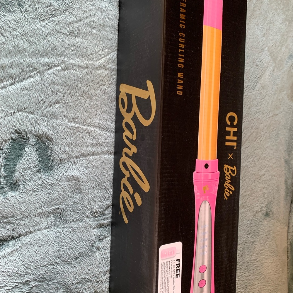 CHI x Barbie Ceramic Curling Wand - NEW